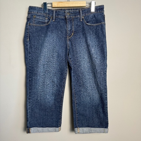 Denizen Levi's Women's Medium Wash Capri Jeans Rolled Hems Blue 14 Stretch Faded - Picture 1 of 16